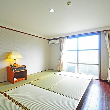 Hotel Kyowa Miyakojima  Buitenkant foto